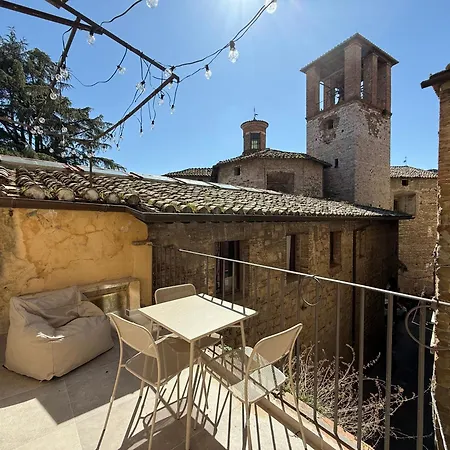 Elegant With Exclusive Terrace In Downtown Apartment Perugia