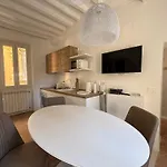 Elegant With Exclusive Terrace In Downtown * Perugia