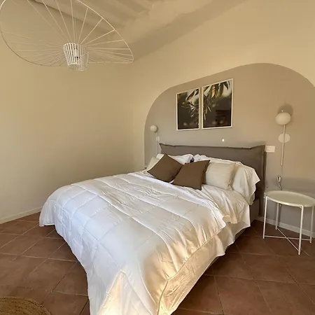 Elegant With Exclusive Terrace In Downtown *