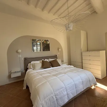 Elegant With Exclusive Terrace In Downtown *