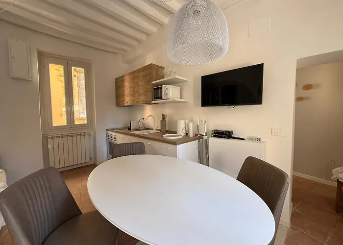 Elegant With Exclusive Terrace In Downtown * Perugia